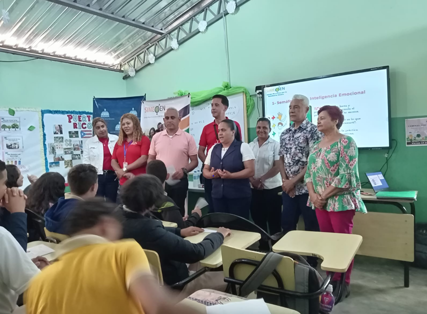 SIMEGEN imparte talleres sobre Gestión de Emociones a estudiantes de Educación Media del Centro Educativo de Carrizal
